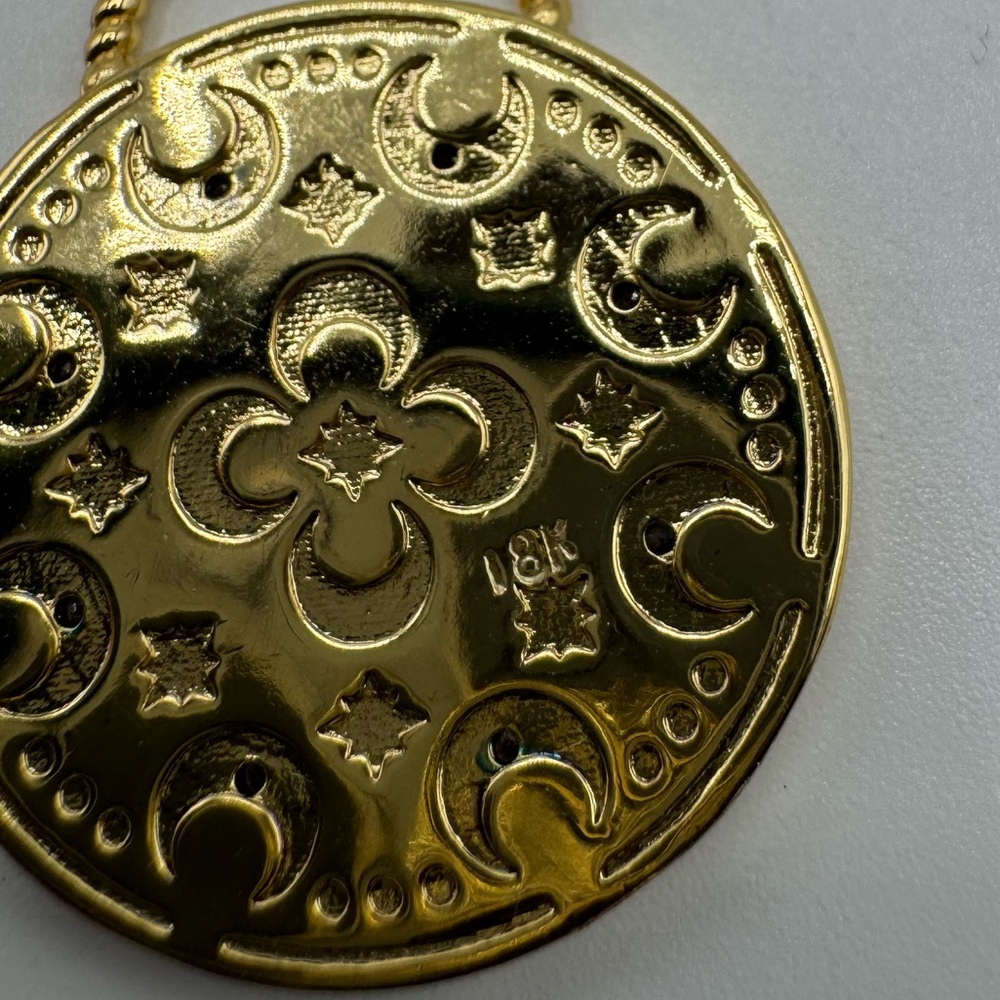 18k Celestial Pendant - Picture 3 of 9